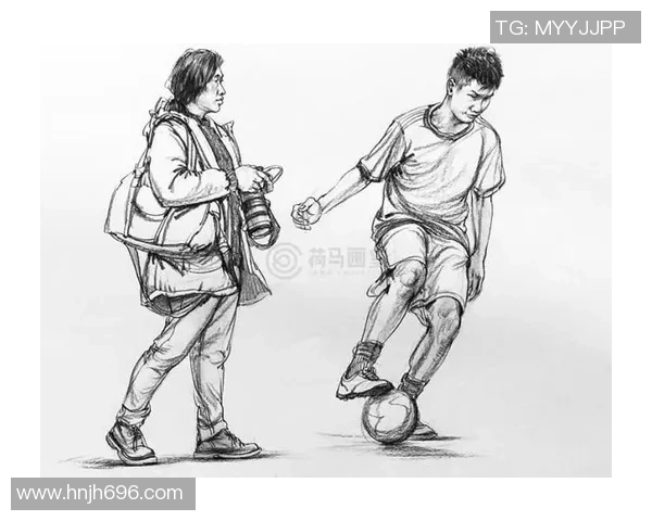 多姿多彩的踢足球素描作品欣赏与创作技巧分享